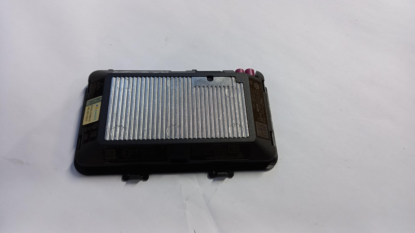 Original VW Passat Golf 8 Induktive Ladeplatte Ladegerät Koppelantenne 3G0980611