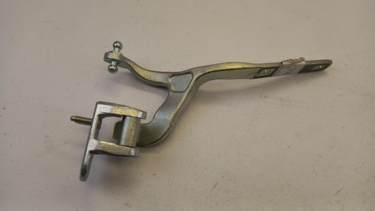 Original MERCEDES-BENZ E-klasse S211 Heckklappenscharnier rechts A2117400437