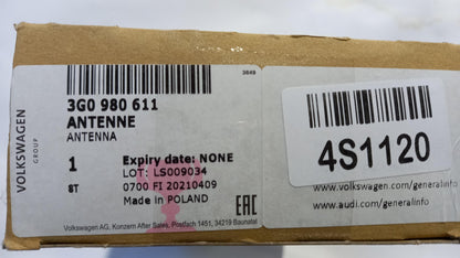 Original VW Passat Golf 8 Induktive Ladeplatte Ladegerät Koppelantenne 3G0980611
