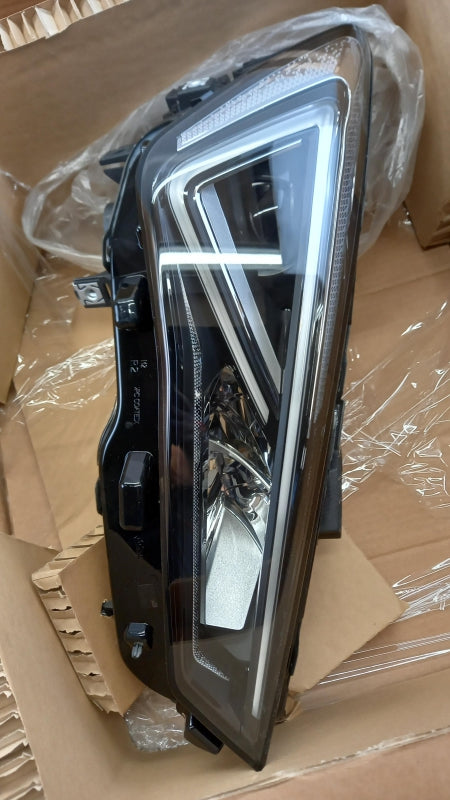 Original SEAT Cupra 2021- Scheinwerfer Rechts 5FG941774