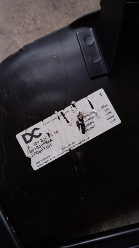 Original MERCEDES-BENZ Sprinter W901-905 Längsträger vorne links A9013100818