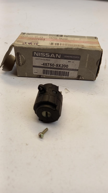 Original NISSAN Atleon TK3 Zündschalter 487509X200