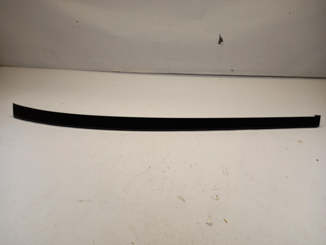 Original MERCEDES-BENZ B-klasse W246 Panoramadach Zierleiste rechts A2466901482