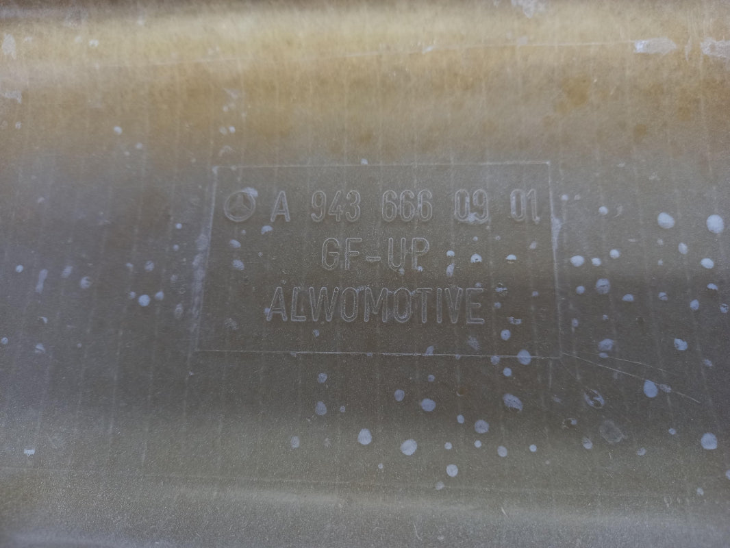 Original MERCEDES-BENZ Actros II III Einstiegkasten Unter Rechts A94366609019135