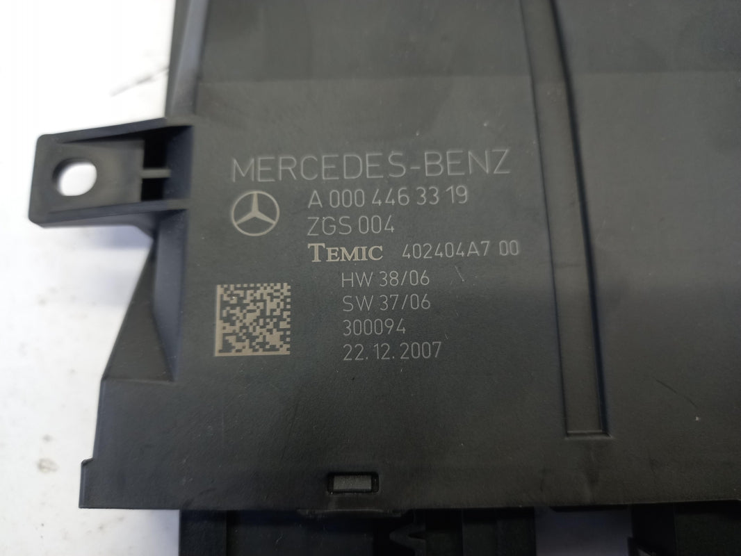 Original MERCEDES-BENZ Actros Steuergerät A0004463319