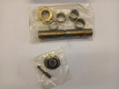 Original OE MERCEDES-BENZ Schwenkbar Kingpin Satz A6733300119