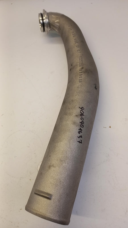 Original OE MERCEDES-BENZ Ladeluftschlauch A9060901637