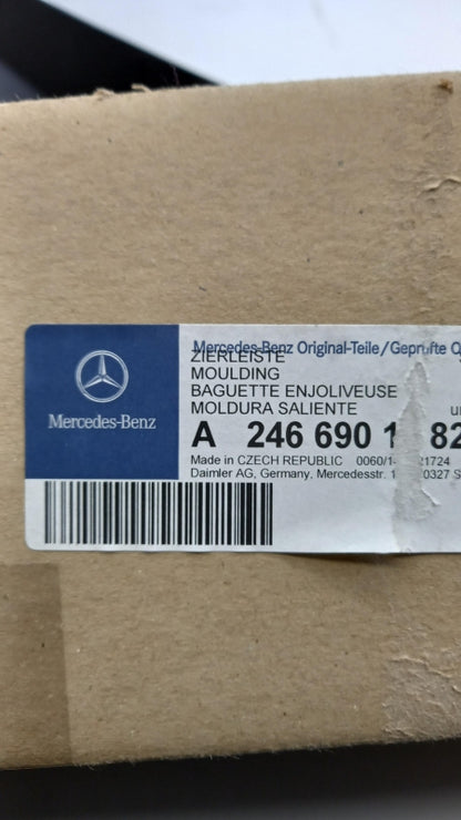 Original OE MERCEDES-BENZ Dach Zierleiste A2466901382