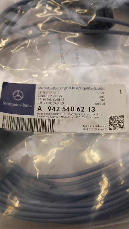 Original OE MERCEDES-BENZ Kabelbaum A9425406213