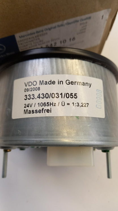 Original OE MERCEDES-BENZ Kraftstoffdruck Sensor A0045421016