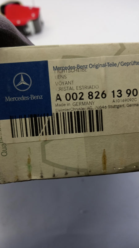 Original OE MERCEDES-BENZ Scheinwerfer Streuscheibe A0028261390