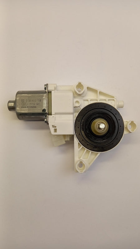 Original MERCEDES-BENZ X166 W166 Fensterhebermotor hinten rechts A1669060601