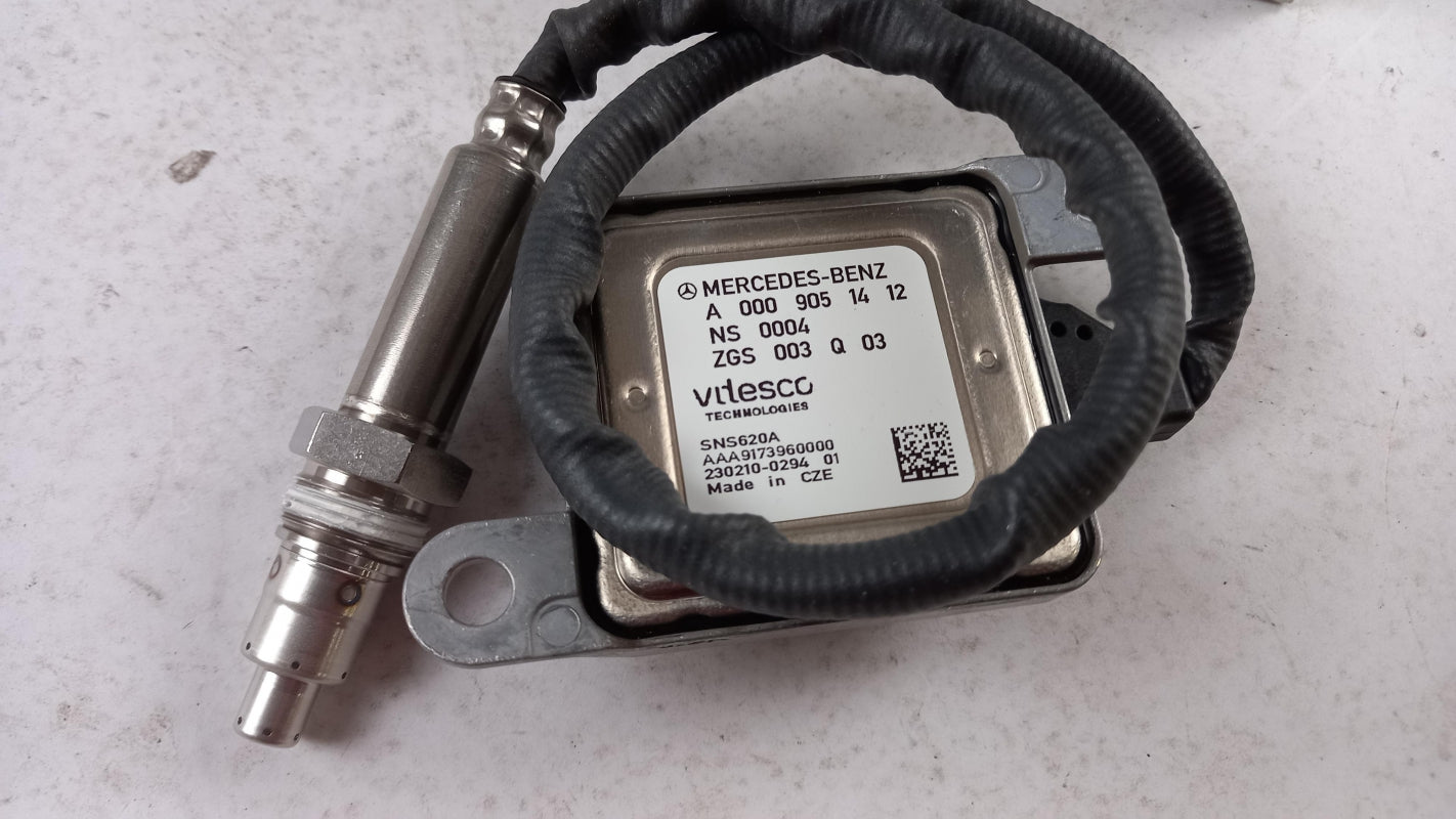 Original OE MERCEDES-BENZ Lambdasonde A000905141287