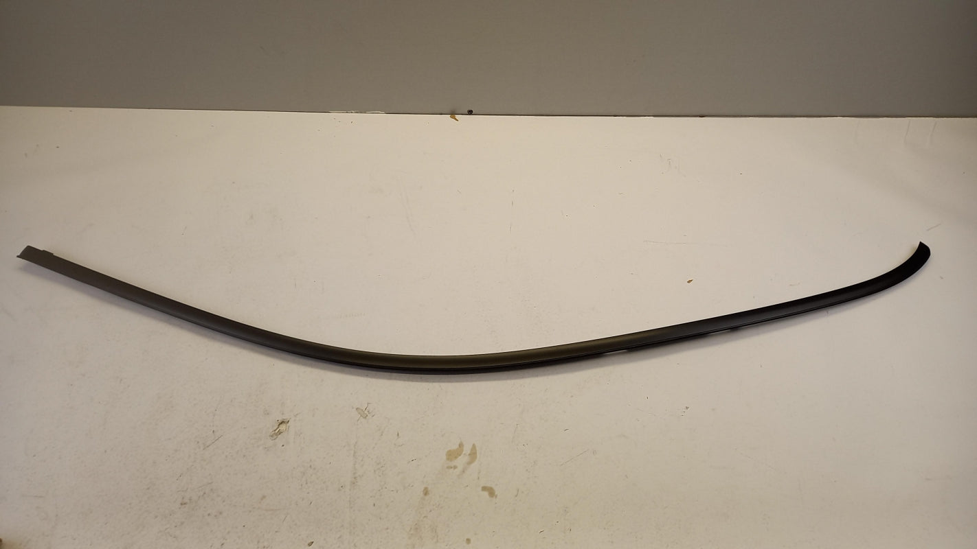 Original OE BMW door window seal 51328408303 