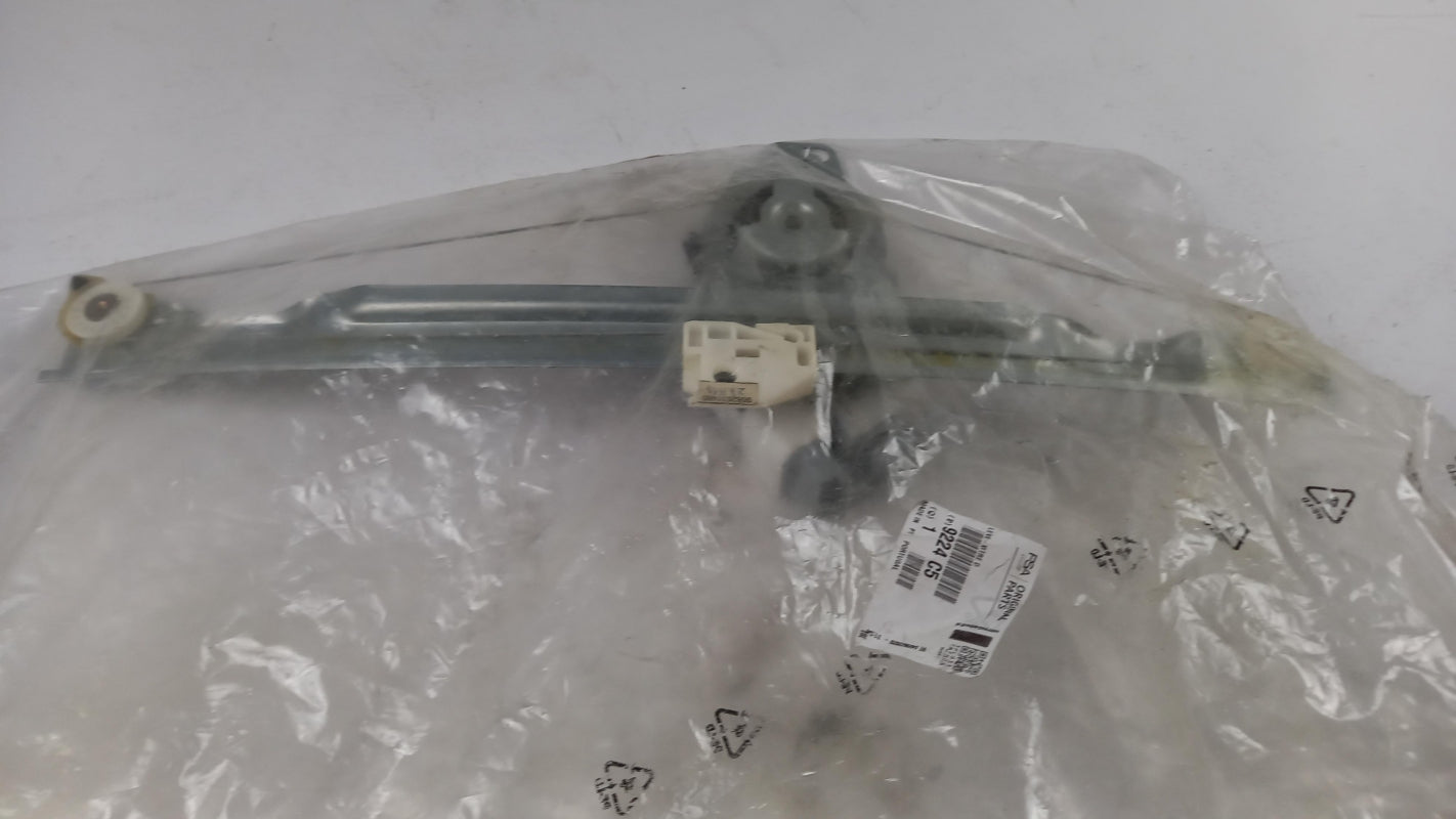 Original OE Peugeot window regulator 9224C5 