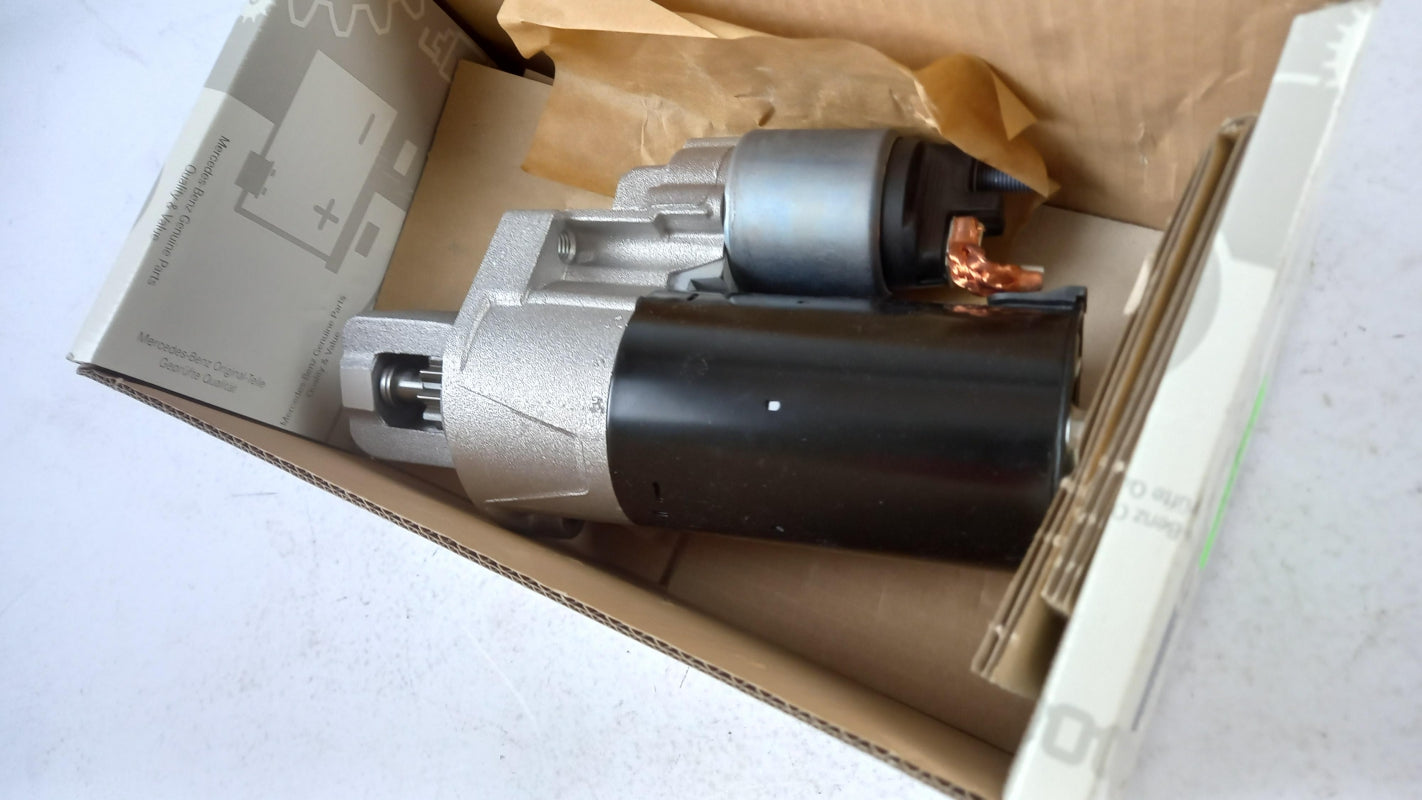 Original MERCEDES-BENZ Sprinter w906 Vito Viano w639 Anlasser A000906240280