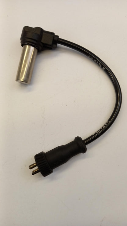 Original OE MERCEDES-BENZ Sensor Geschwindigkeit/Drehzahl A0001539520