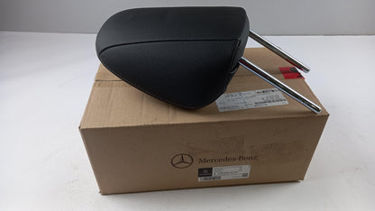Original MERCEDES-BENZ X-Klasse W470 (2017-2020) Kopfstütze Vorne A4709700700