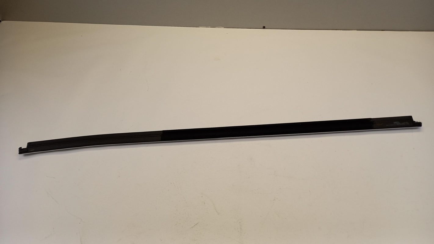 Original OE BMW Türscheiben Dichtung 51357444066