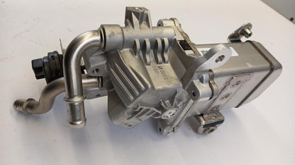 Original RENAULT Master III 2.3 dCi AGR Kühler 147353457R