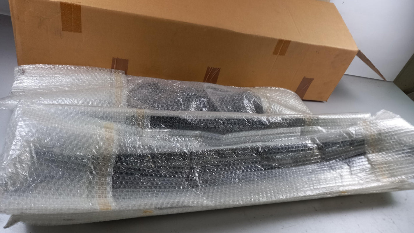 Original DACIA Logan I Sandero I Nebelschutz Dachspoiler Diffusoren 7711425360