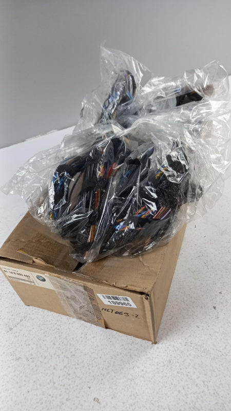 Original BMW X5 E53 SAV Audiokabelbaum Stereo 61126923463