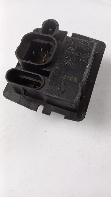 Original OE RENAULT Heizungsgebläse Widerstand 7701044011