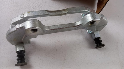 Original OE FIAT Bremssattel Träger K68510765AA