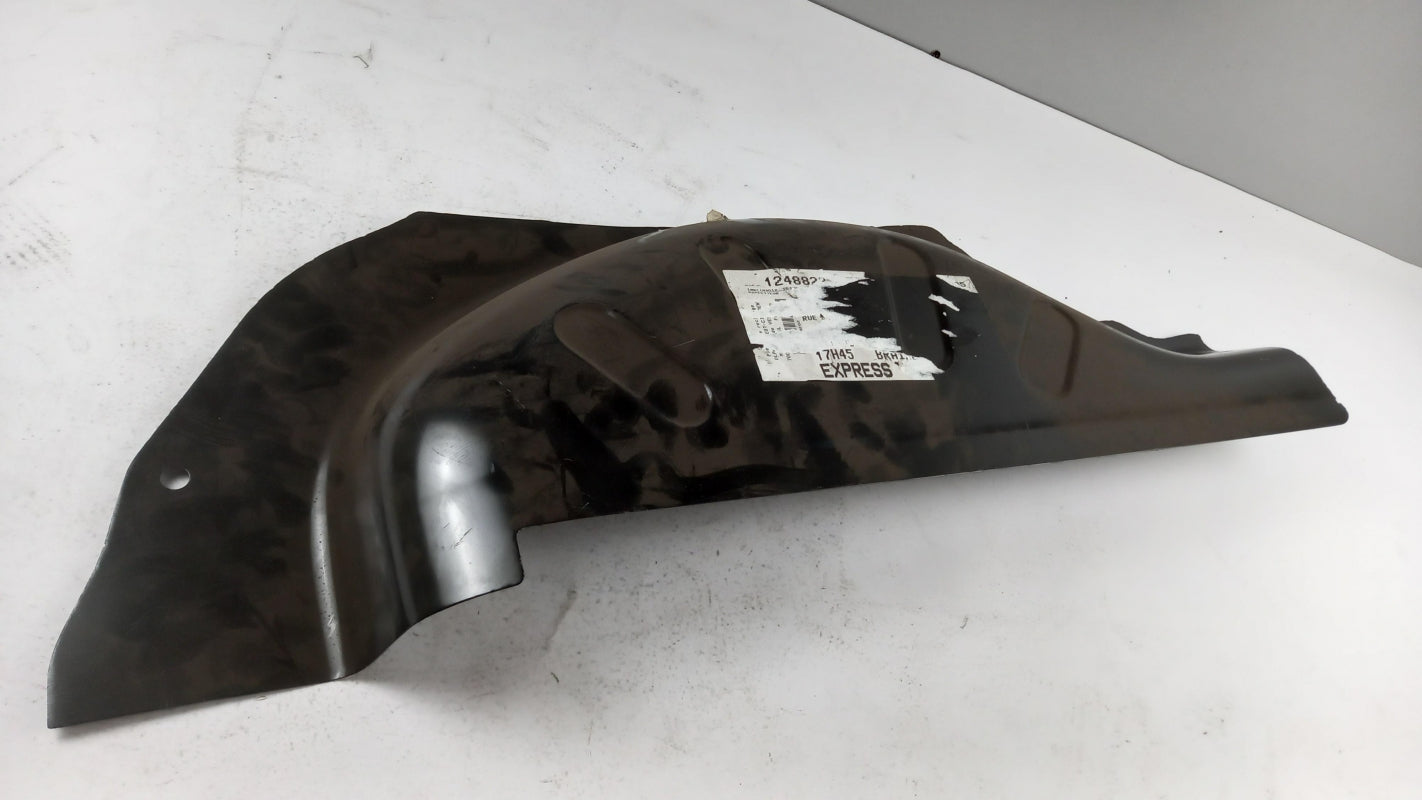 Original OE Peugeot fender trim 853410