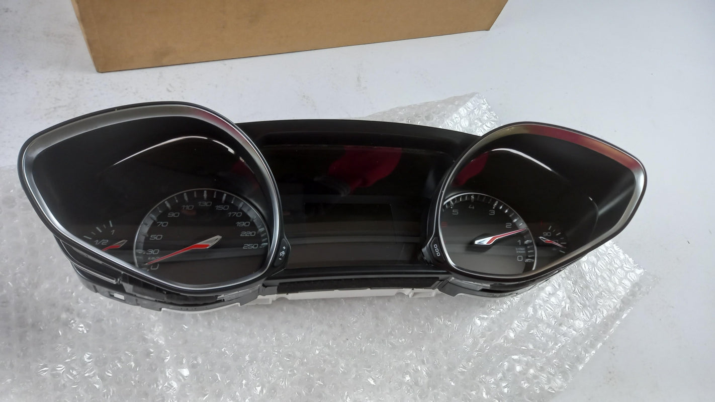 Original PEUGEOT 308 II 2.0 16V TDI instrument cluster 9822776580 