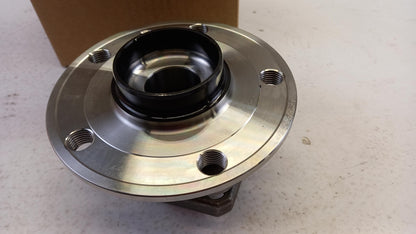 Original OE Volkswagen Radlagersatz 1K0407621E