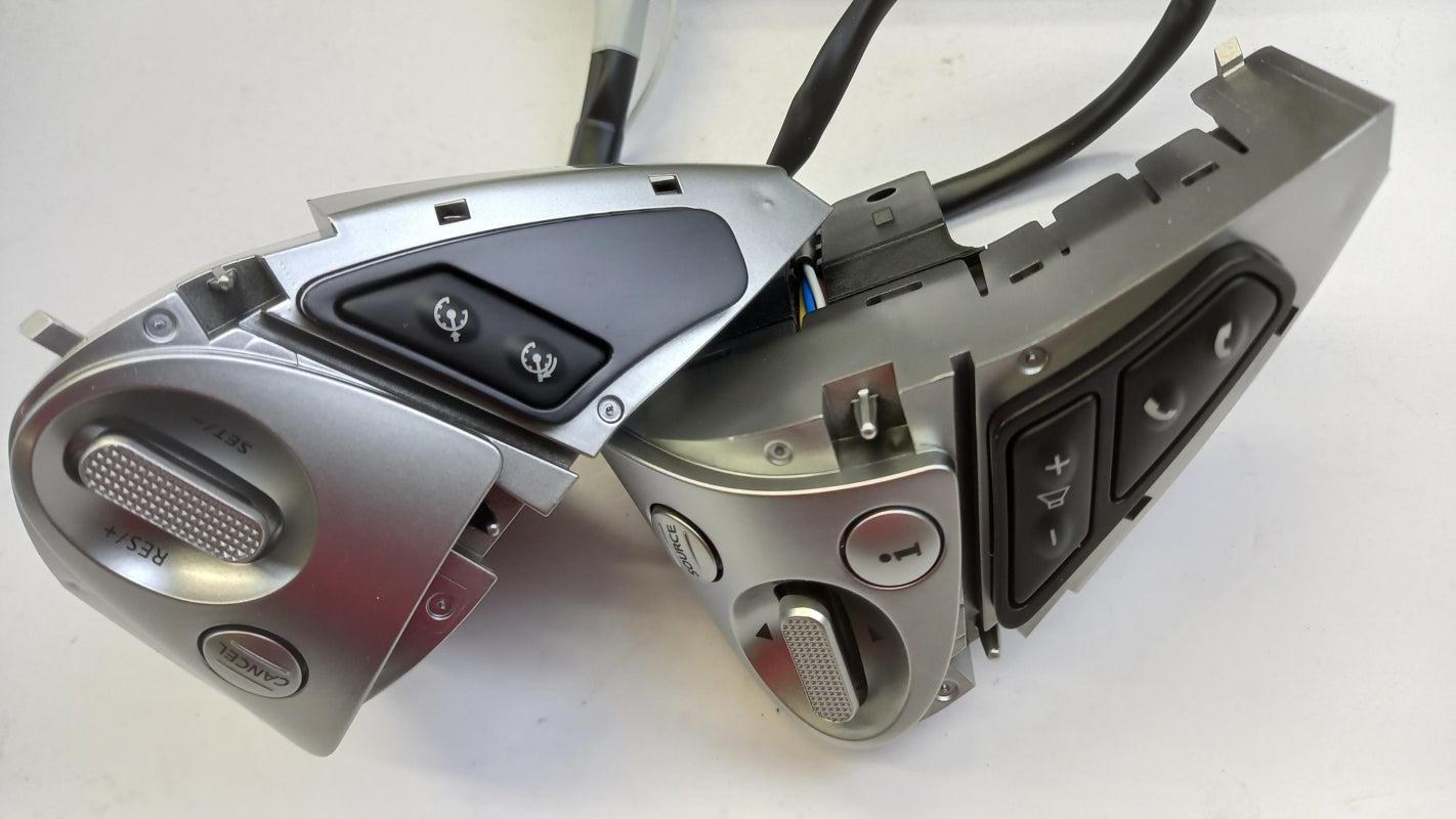 Original NISSAN Juke F15 Lenkradschalter 25550BX81A