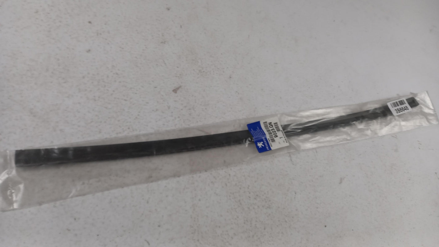 Original OE Peugeot roof guide rail 9023QN 