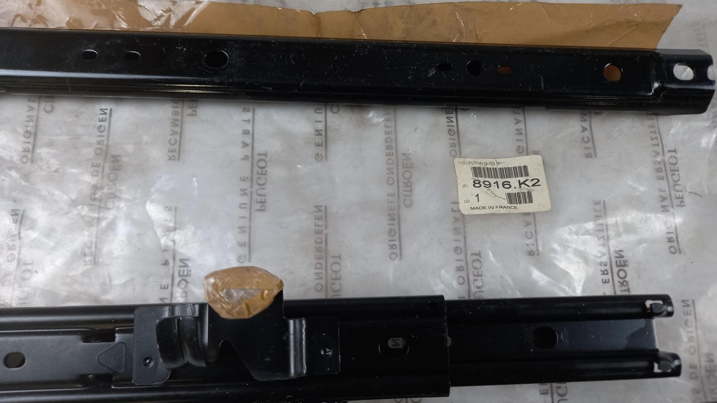 Original OE Peugeot Rahmen 8916K2