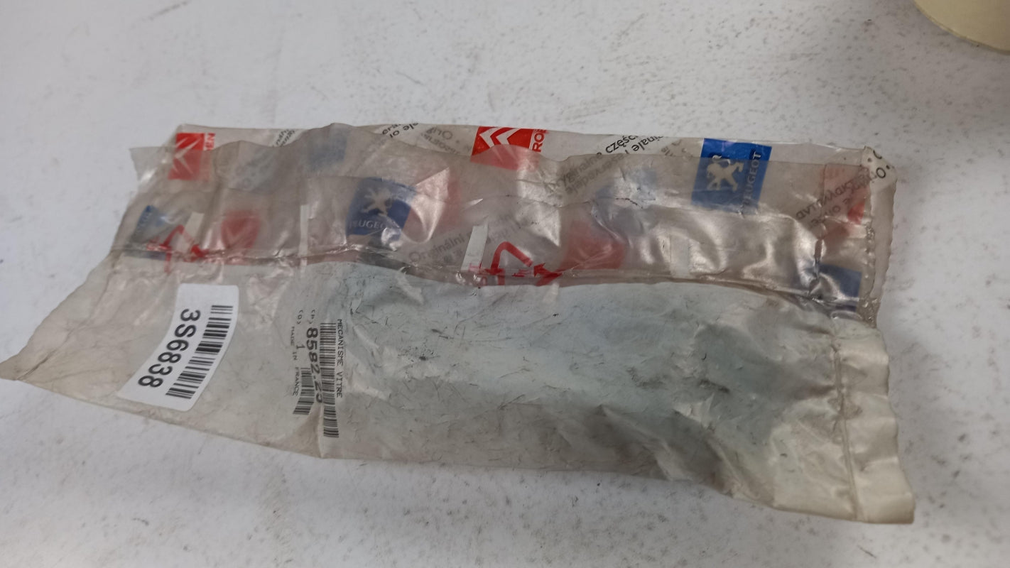 Original PEUGEOT 806 CITROËN Evasion Ausstellfenster Hebel 858225