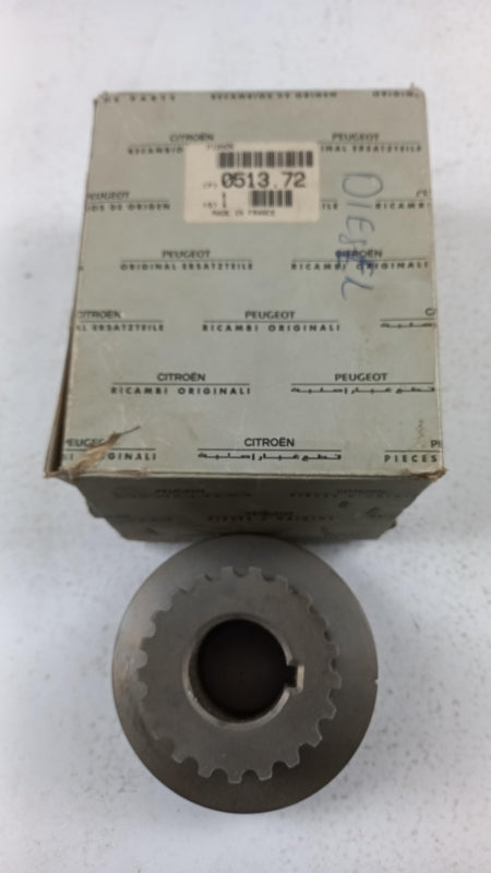 Original PEUGEOT 106 CITROEN XSara Saxo AX ZX Riemenscheibe 051372