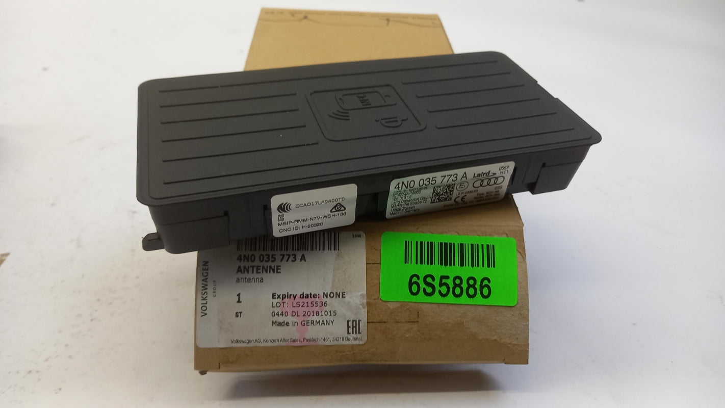 Original OE Volkswagen GPS Antenne 4N0035773A