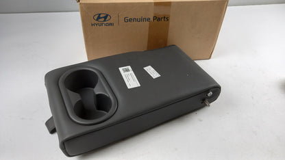 Original HYUNDAI Armlehne mit Getränkehalter Leder schwarz hinten 89900DD010PUR