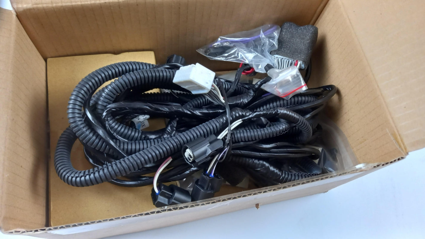 Original MITSUBISHI Outlander Einparkhilfe hinten C06 Quartz Brown MZ607640EX