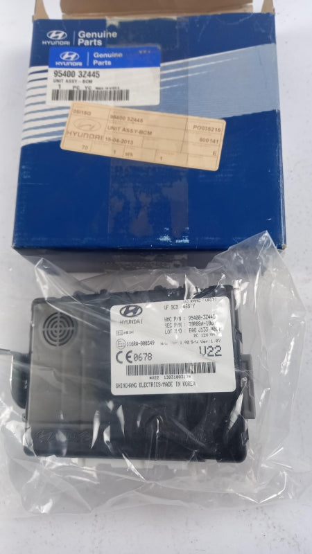 Original HYUNDAI i40 11-15 Komfortsteuergerät BCM 954003Z445