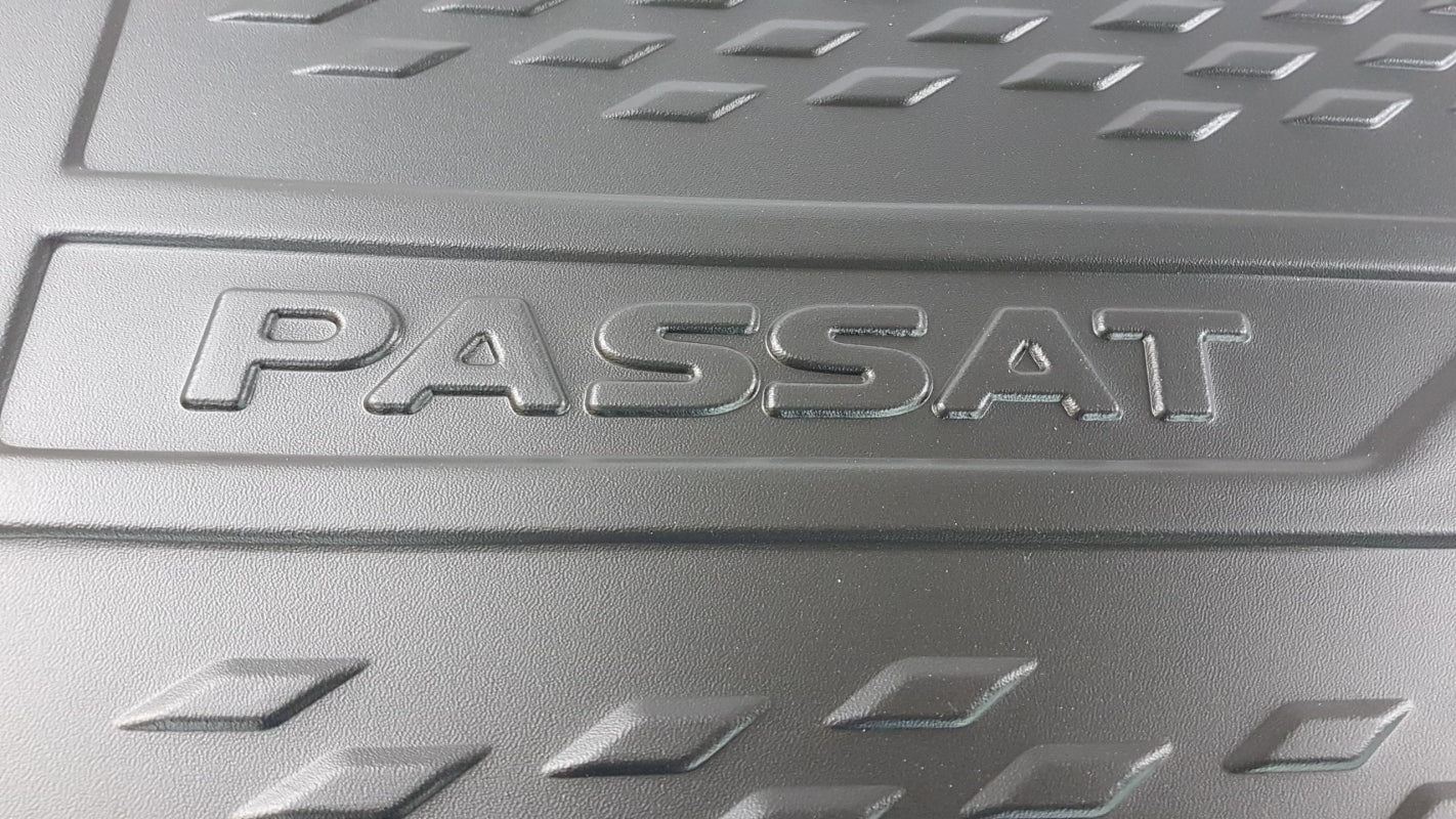 Original VW Passat Limousine B8 Kofferraummatte schwarz 3G5061161