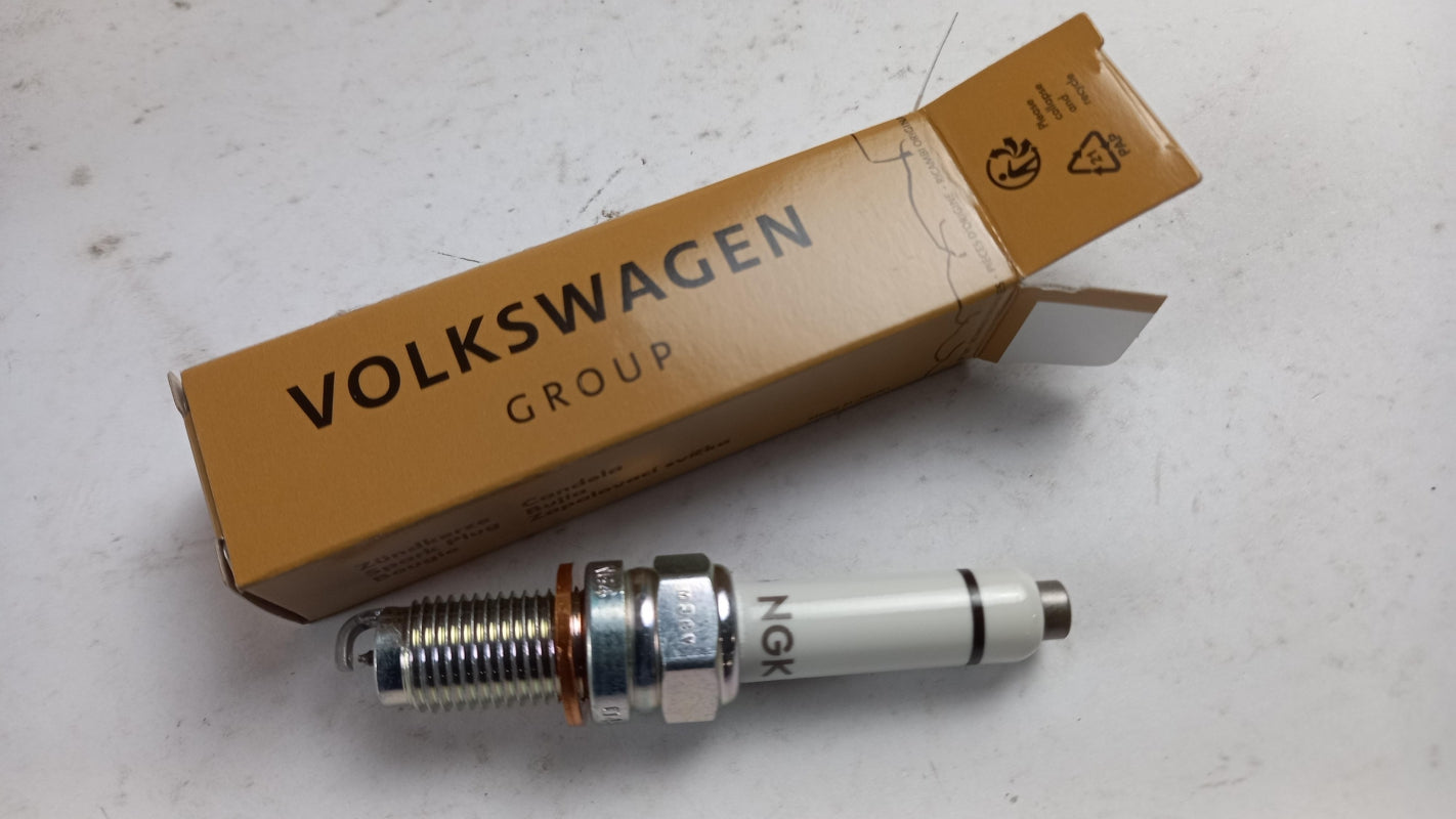 Original AUDI A1 8X A4 B9 Q2 VW Golf 7 Passat Polo Zündkerze TSI 04E905602
