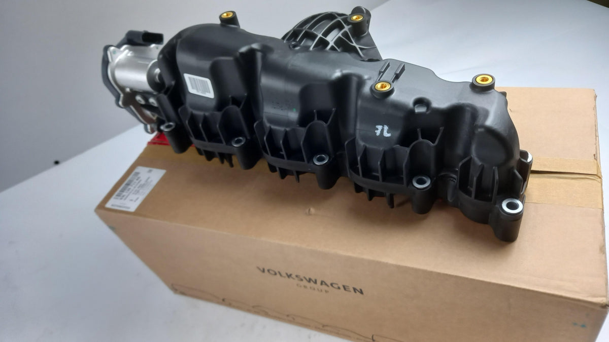 Volkswagen Golf Passat Audi A3 A4 A5 Skoda Octavia Ansaugkrümmer 03L129711AG