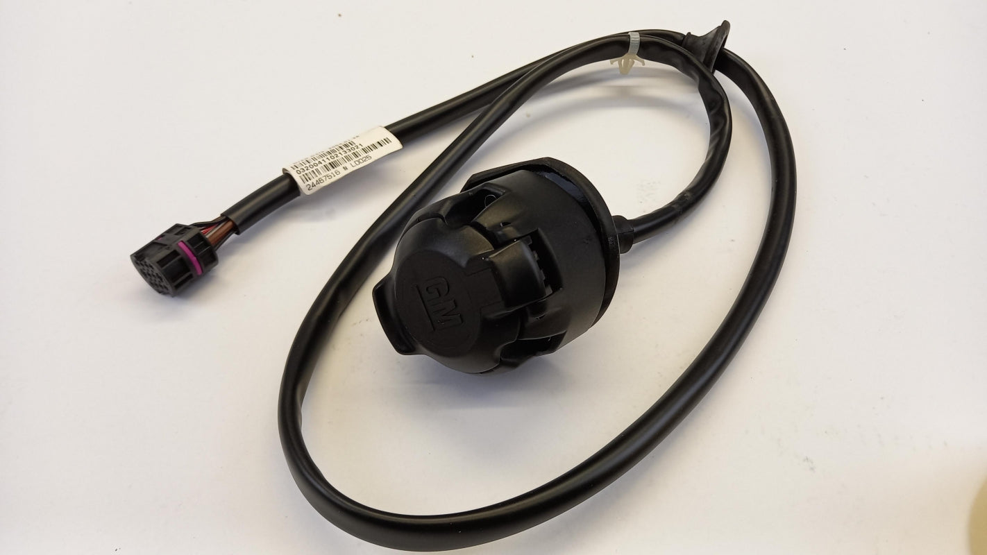 Original OE OPEL Anhängerkupplung Steckdose 24467516