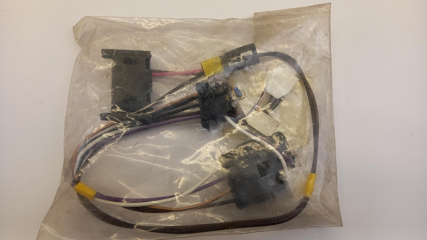 Original OPEL Astra-F Corsa-A Kadette-E Vectra-A Kabelbaum 10496212