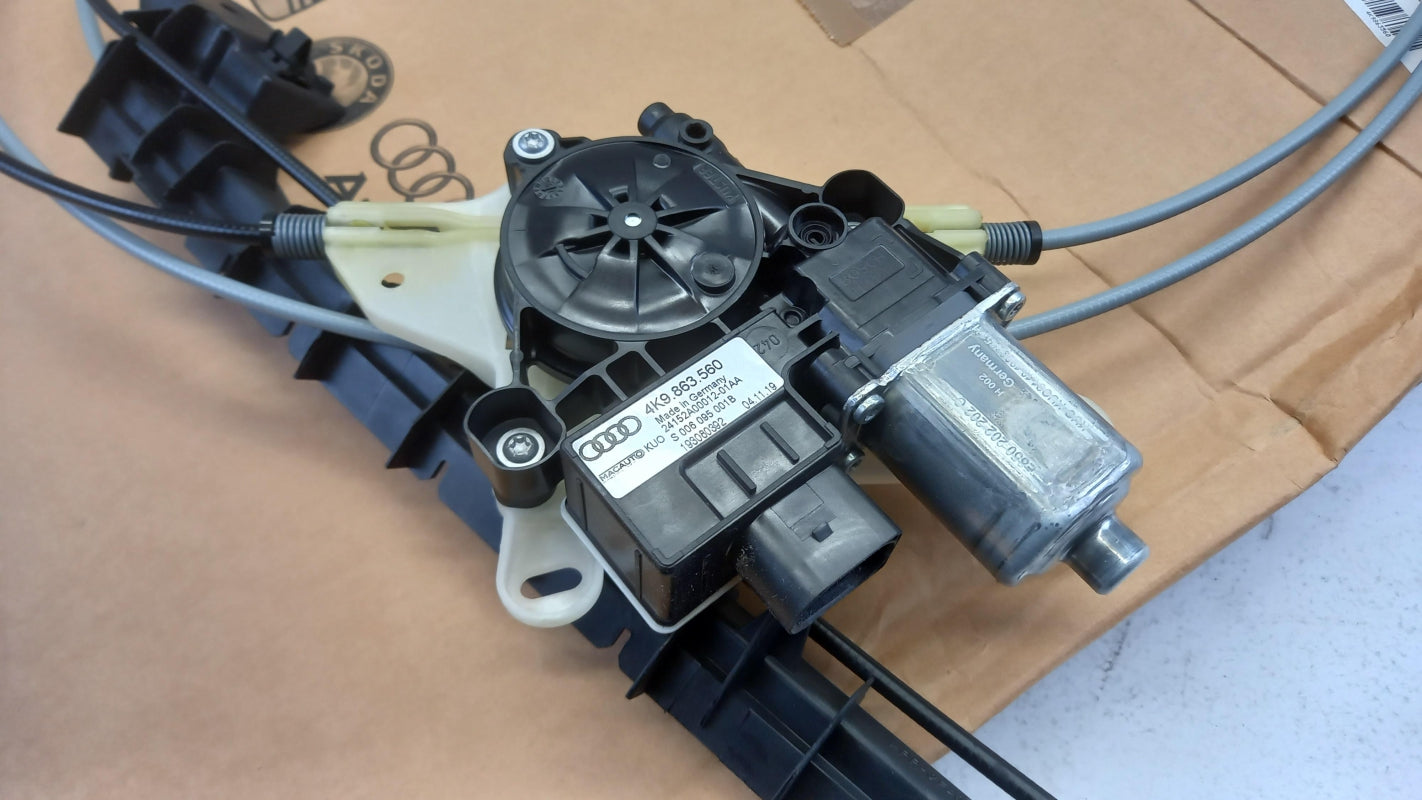 Original AUDI A6 Avant S6 quattro Elektromotor 4K9863560
