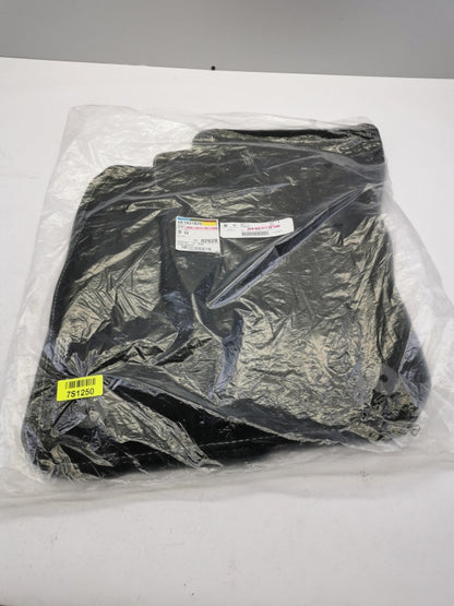 Original SEAT Leon KL Fußmattensatz 4-teilig Velours schwarz 5FB863011MLOE