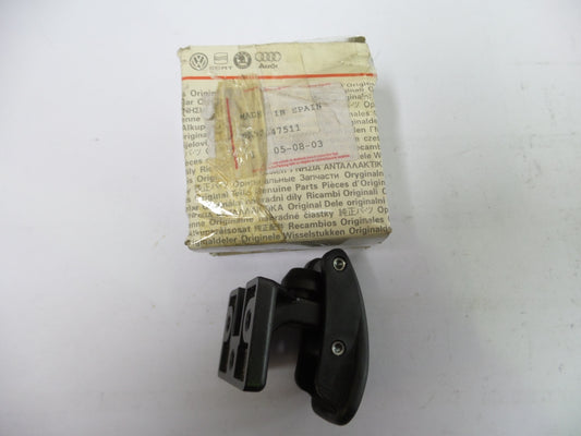 Original OE Volkswagen Ausstellfenster Hebel 6K9847511