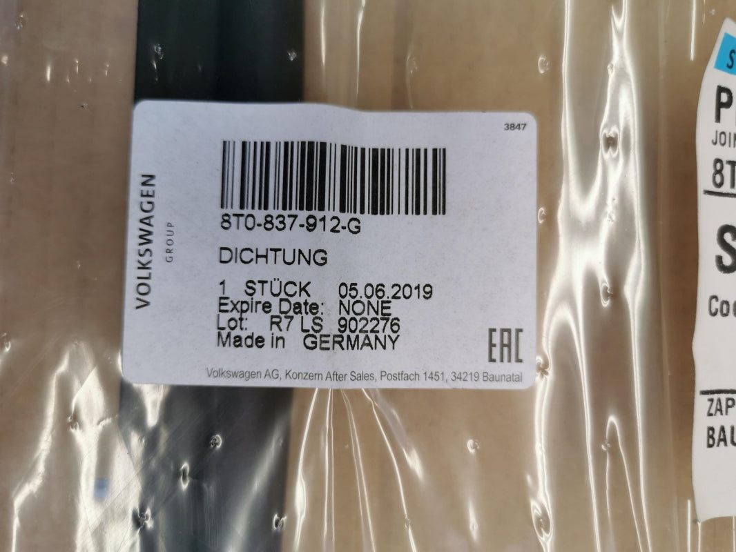 Original OE Volkswagen Türdichtung 8T0837912G