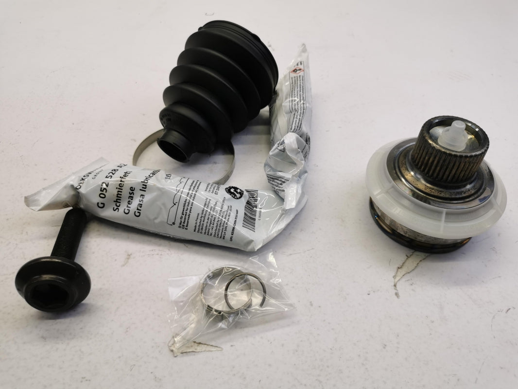 Original AUDI A4 2016- A5 2017- Driveshaft Joint Kit Outer Joint 8W0498099A 